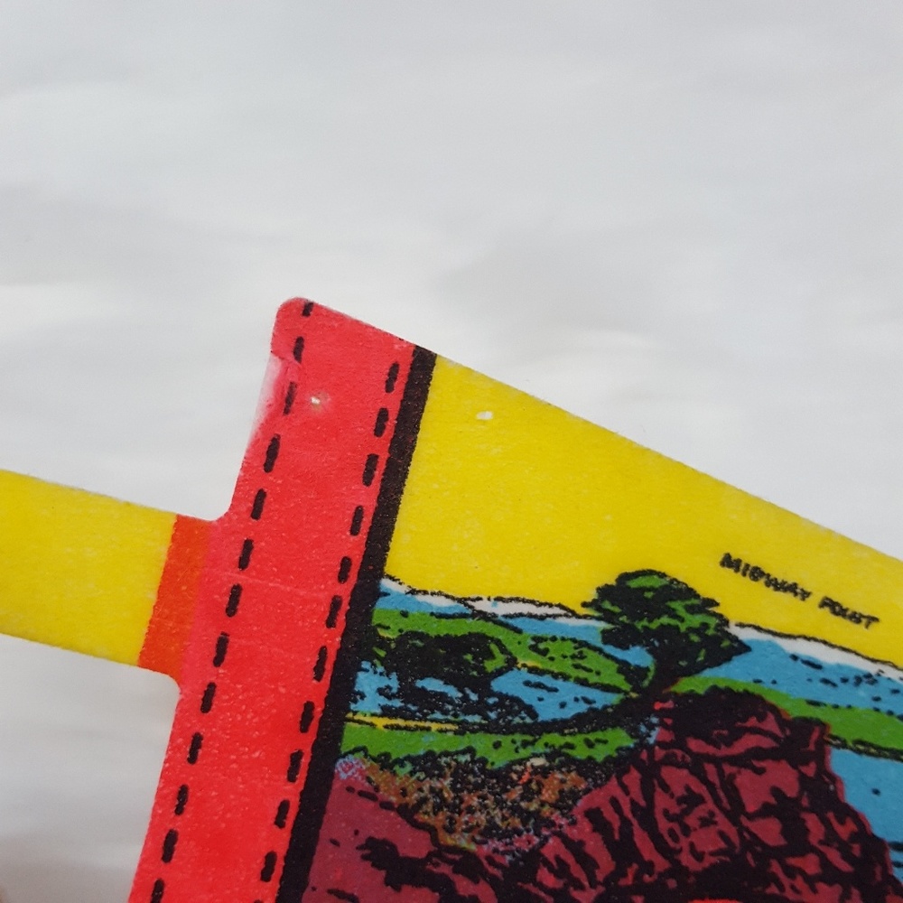 Vtg Travel Souvenir Pennant Monterey California - Picture 7 of 7